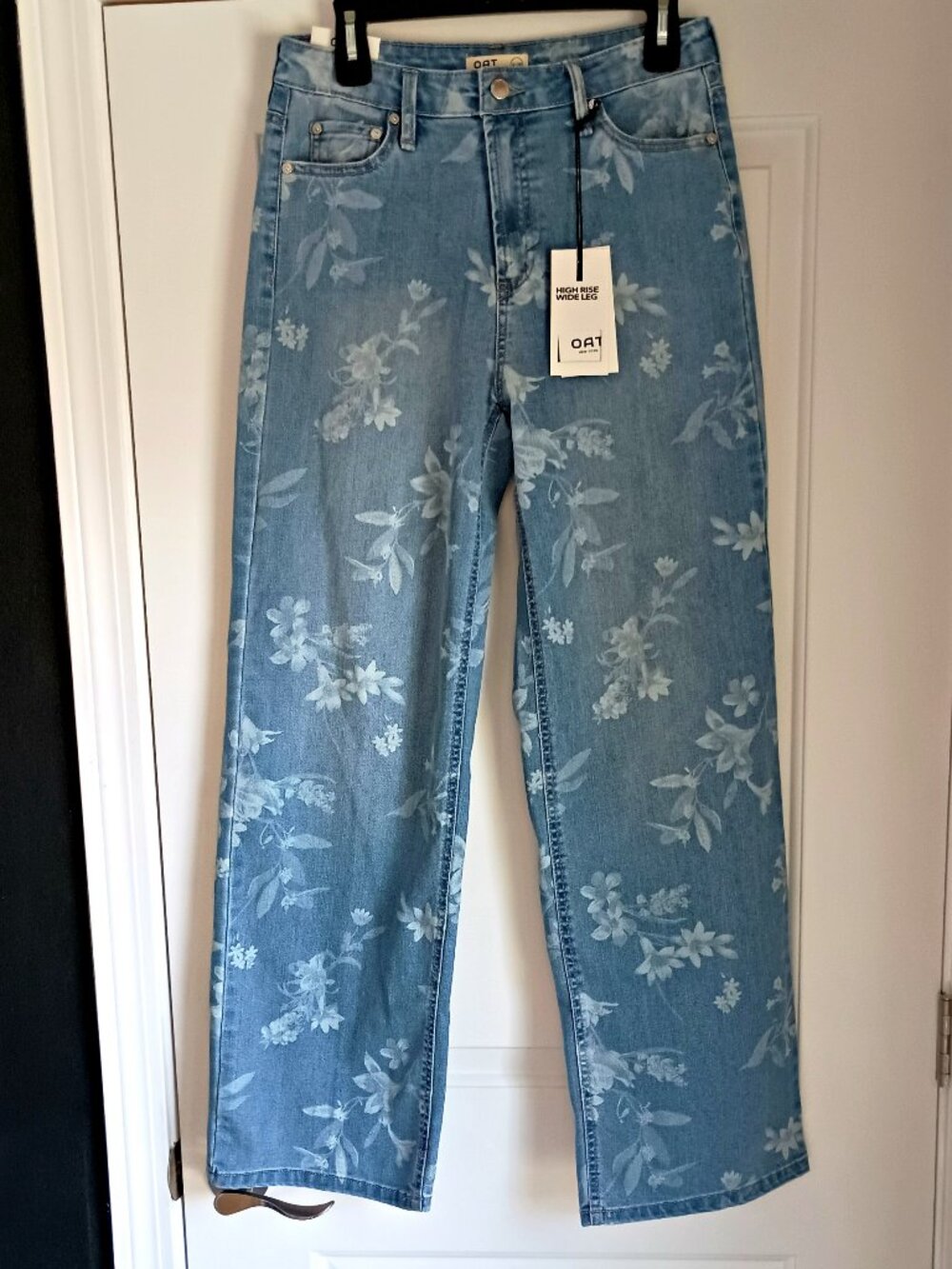 NEW! OAT FLORAL WIDE LEG HIGH RISE JEANS SZ 6/28 - Picture 2 of 4